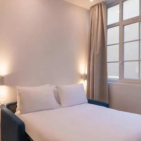 Faubourg Station Apartment Paris