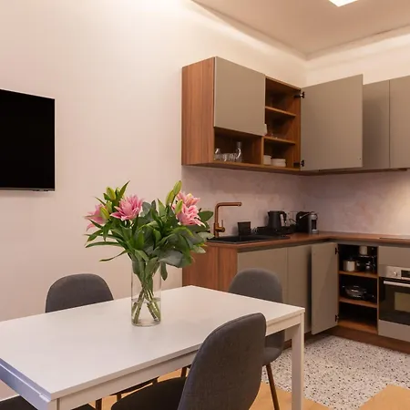 Apartment Faubourg Station
